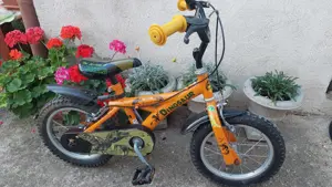 Vind bicicleta pentru băieți in stare foarte buna 