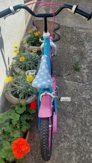 Vind bicicleta pentru fete in stare foarte buna  - imagine 5