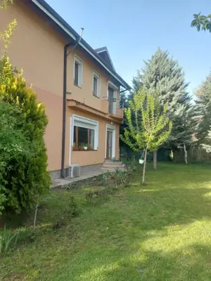 Vila Dalia – Refugiu Verde în Complexul Rezidențial „Sanremo–Snagov” - imagine 2 Vila Dalia – Refugiu Verde în Complexul Rezidențial „Sanremo–Snagov” - imagine 2