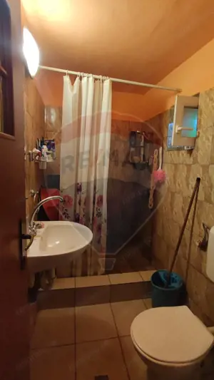 Casă cu 4 camere si teren de vânzare in com. Husasau de Tinca/Fonau - imagine 5