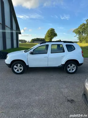 Dacia Duster - imagine 2 Dacia Duster - imagine 2