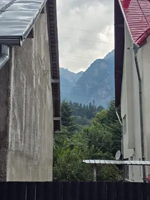 Apartament cu 2 camere 48,90 mp + 21,90 mp terasele + loc de parcare - Busteni - imagine 16