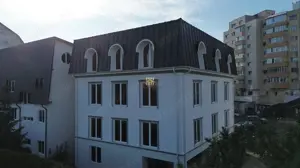 Cladire De Vanzare! In Suceava! 0727817187 - imagine 16 Cladire De Vanzare! In Suceava! 0727817187 - imagine 16