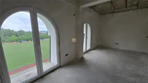 Cladire De Vanzare! In Suceava! 0727817187 - imagine 4 Cladire De Vanzare! In Suceava! 0727817187 - imagine 4