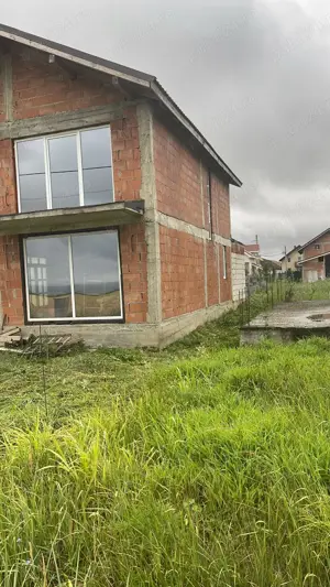 Casa de vanzare - imagine 2