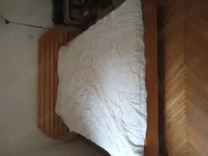 Vind mobila din lemn de dormitor