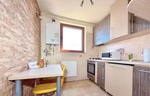 inchiriez pe termen lung apartament  in Arad ,zona Podgoria  - imagine 7