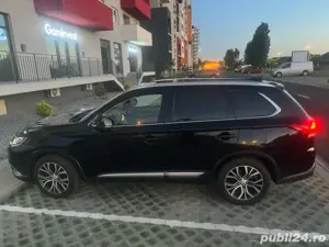 Mituiși Outlander an 2018 ful dotări  15999
