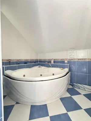 GIROCULUI - Casa individuala - Piscina incalzita si sauna - Garaj - Teren 657mp - imagine 12