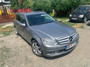 Mercedes C class 220 Blue Efficiency  - imagine 2