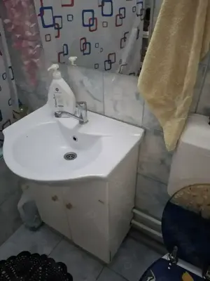 Vand apartament 2 camere - imagine 7