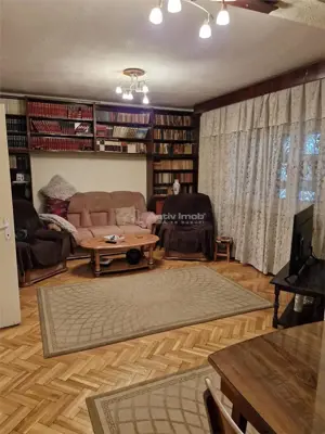 Casa S+P+E, garaj, pretabila - locuinta, clinica, birouri - Ultracentral - imagine 4 Casa S+P+E, garaj, pretabila - locuinta, clinica, birouri - Ultracentral - imagine 4