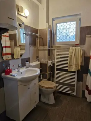 Casa S+P+E, garaj, pretabila - locuinta, clinica, birouri - Ultracentral - imagine 8 Casa S+P+E, garaj, pretabila - locuinta, clinica, birouri - Ultracentral - imagine 8