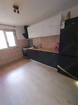 Vand Vila+Hala+Garaj+Cascada de Pesti!Piscina - imagine 9