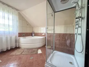 Casa - Vila - str. Piatra Craiului - imagine 10 Casa - Vila - str. Piatra Craiului - imagine 10