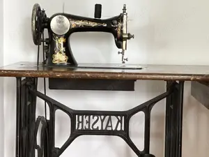 Masina de cusut Kyser vintage - peste 100 ani