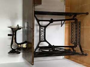 Masina de cusut Kyser vintage - peste 100 ani - imagine 2