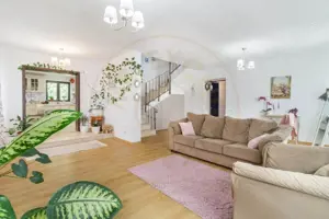 Casa ideală pentru familie – spațiu, liniște și libertatea de a o face a ta - imagine 4