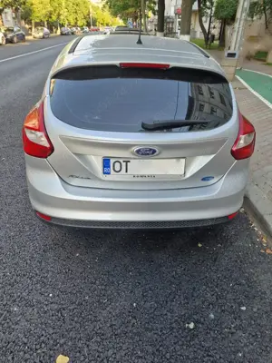 Ford  focus  mk3 1.6 benzină ti-vct+gpl - imagine 7 Ford  focus  mk3 1.6 benzină ti-vct+gpl - imagine 7