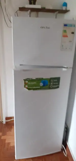 Închiriez apartament in Resita 2 camere vis-a-vis de Universitate