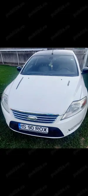 Vând Ford mondeo anul 2008