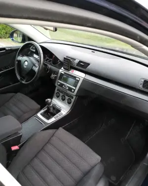 Vând Volskwagen Passat - imagine 6