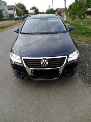 Vând Volskwagen Passat