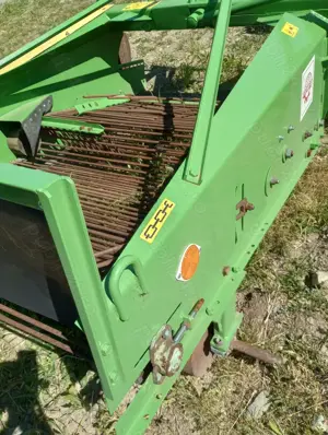 Masina de scos cartofi ceapa pe doua randuri  - imagine 7