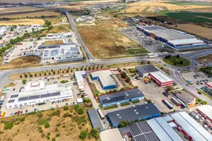 Reprezentanță auto de vânzare – Arad, Zona Industrială Micalaca Est - imagine 4