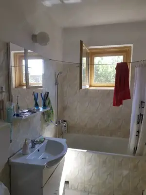 Apartament 3 camere, decomandat, 1 Mai vizavi de Spitalul Nr 1 ,  pe Insula - imagine 10