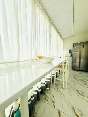 Apartament 3 camere | curte de 143 mp amenajată cu foișor | Dumbravita - imagine 4