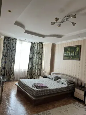 Garsoniera in zona Izvor