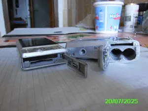 Aparate foto video CasioExilim EX-Z9 ,Sanyo S760 - imagine 9