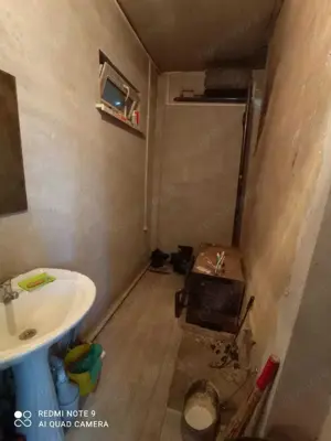 Garsoniera in zona Izvor, langa Facultatea de Drept - imagine 3