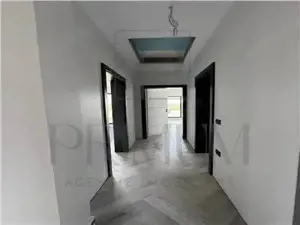 Duplex pe parter - 4 camere - spatiu mare - terasa - aproape de drumul cu 4 benzi - imagine 8