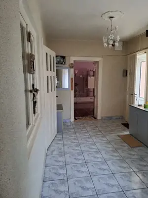 CASA DE VANZARE IN HD - imagine 9