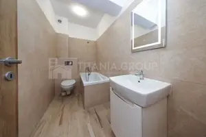 Apartament 3 camere decomandat, 2 bai, parcare, preluare chirias - imagine 4