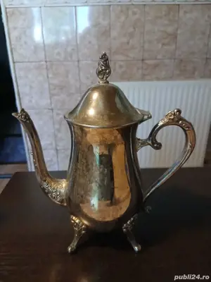 vand ceainic vechi,metal necunoscut de mine 