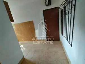 Apartament cu 2 camere, semidecomandat, etajul 2, zona Sagului - imagine 6