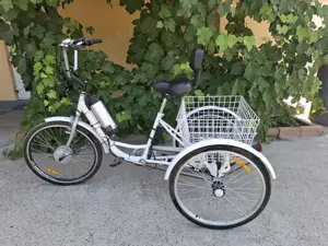 Vand tricicleta electrica