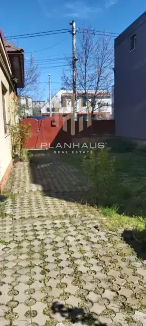 Casa tip duplex , str.Mihai Eminescu ,zona excelenta la strada principala - imagine 4 Casa tip duplex , str.Mihai Eminescu ,zona excelenta la strada principala - imagine 4