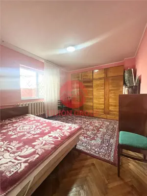 Casa din Caramida S+P+1E, 10 camere, Faleza Nord - imagine 5