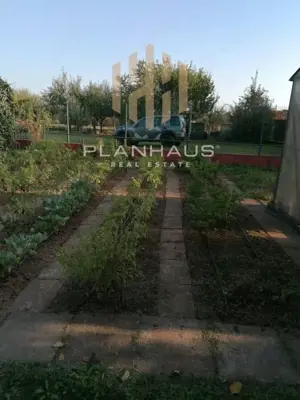 Casă P+M ,comuna Cicârlău , teren 1 000 mp ,15 min de Baia Mare - imagine 4