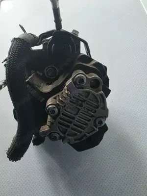 Pompa injectie Toyota Yaris 1.4d 90cp 1nd-tv p9 euro 4 - imagine 2