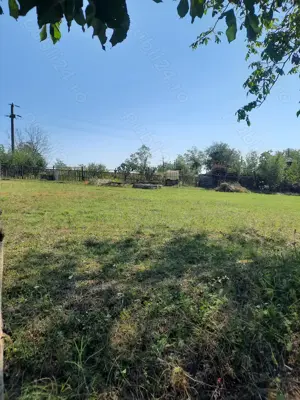 Vand sau inchiriez - 2500mp - teren - intravilan - Comuna Parscov, Buzau - imagine 5