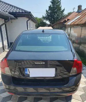 Vand autoturism Volvo S40, in stare foarte buna de functionar (probe la mecanic) - imagine 3