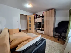 Apartament de vanzare, cu 2 camere decomandat, mobilat, zona Spitalul Judetean - imagine 4