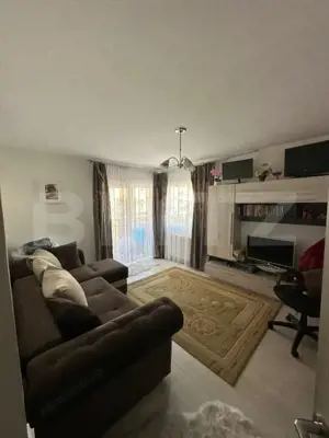 Apartament de vanzare cu 2 camere, complet mobilat si utilat, zona Porii