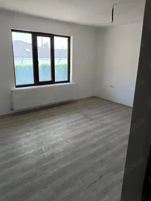 Super oferta Casa cu 4 dormitoare - imagine 9