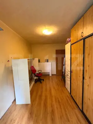 Apartament de vanzare, 3 camere, 65 mp, etaj intermediar, zona Calea București - imagine 4 Apartament de vanzare, 3 camere, 65 mp, etaj intermediar, zona Calea București - imagine 4